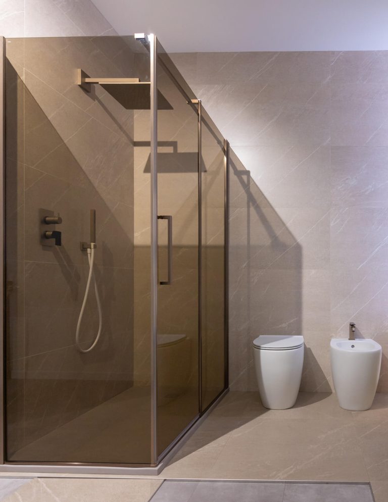 Open shower or closed shower: what is the best choice?